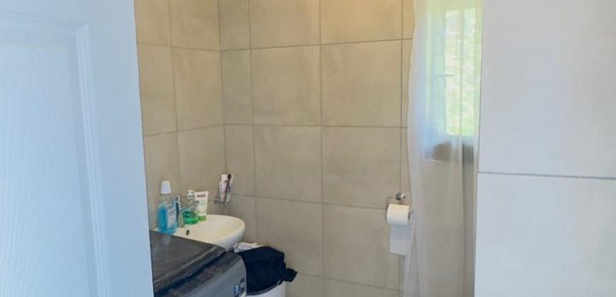 Six-Bedroom Duplex for Sale in a Secure Boom-Off Complex, Klippoortje Agricultural Lots, Germiston