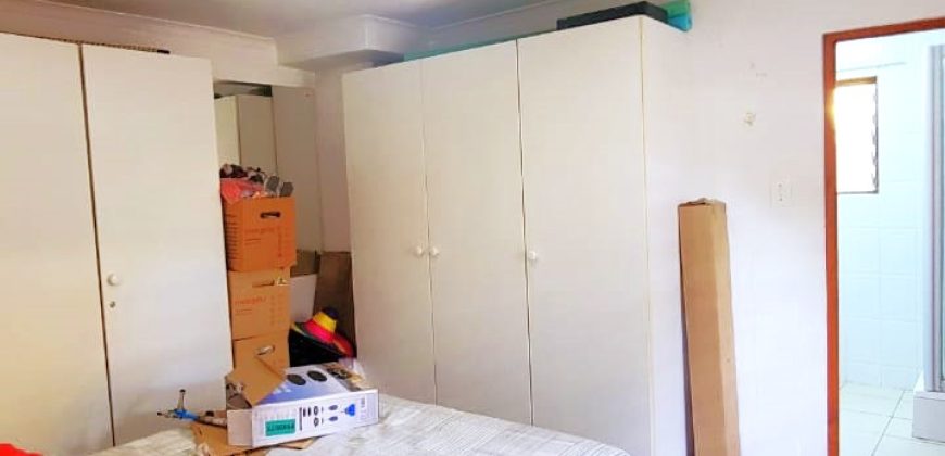 Absolutely spotless, charming and magnificent family home in Bruma.