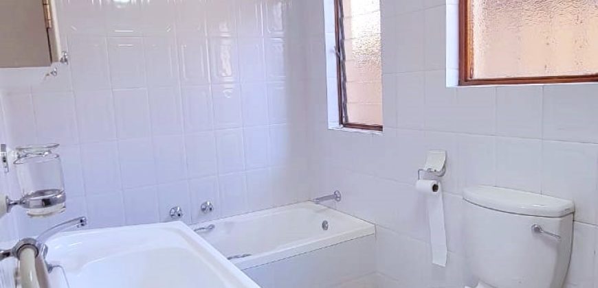 Absolutely spotless, charming and magnificent family home in Bruma.