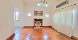 Spacious Family Home with Pool & Cottage