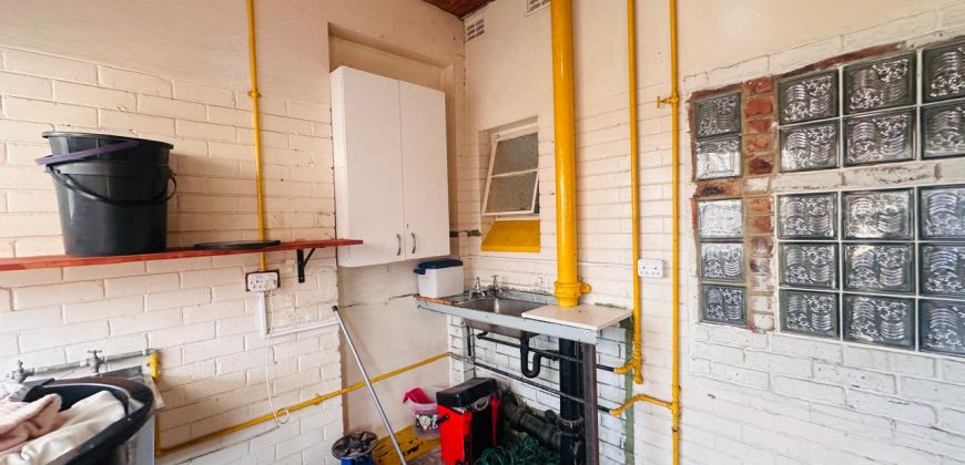 Family Living or Ideal Investment Property