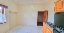 Spacious Family Home with Pool & Cottage