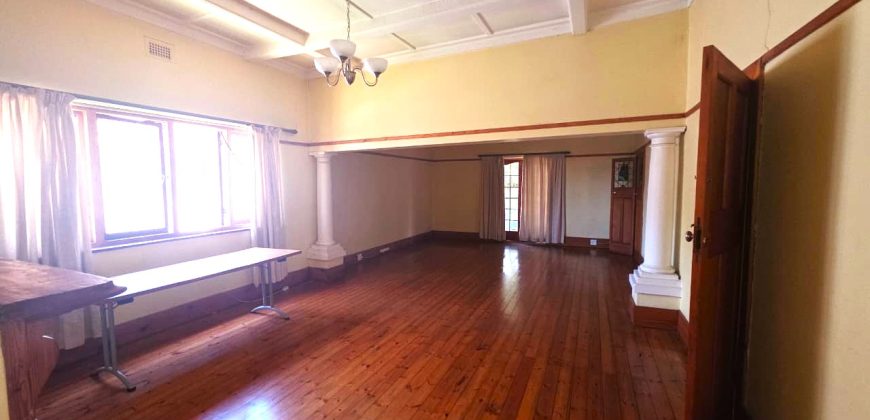 Comfortable family living or investment potential in Kensington.