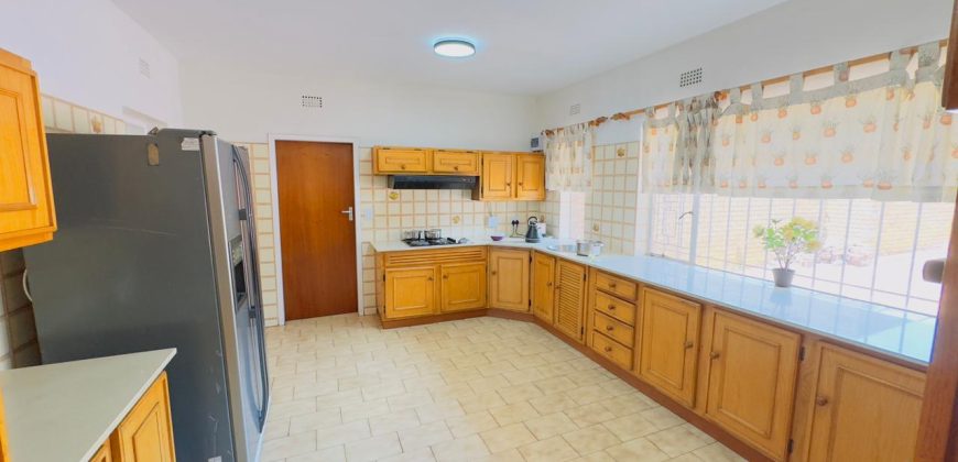 Six-Bedroom Duplex for Sale in a Secure Boom-Off Complex, Klippoortje Agricultural Lots, Germiston