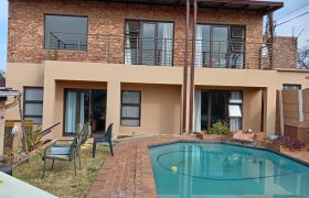 Dual-Living Home in Primrose