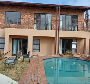 Dual-Living Home in Primrose