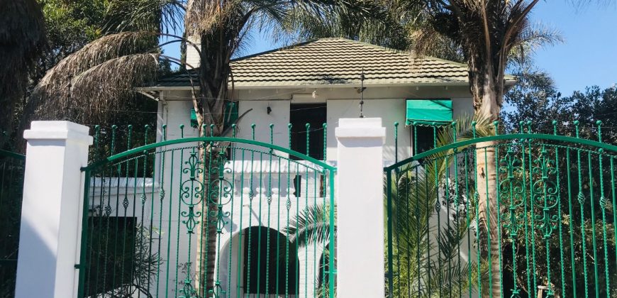 Family Home with Modern Comforts and Outdoor Leisure