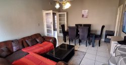 Immaculate 2 Bedroom apartment for Sale in Cyrildene.