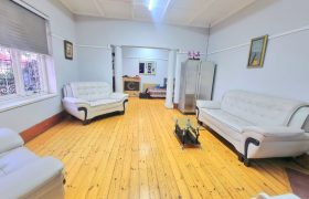 Neat 3-Bedroom Home with Income-Generating Cottage