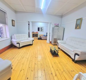 Neat 3-Bedroom Home with Income-Generating Cottage