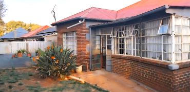 Family Home with Flatlet