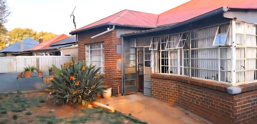 Family Home with Flatlet