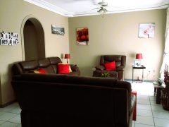 3 Bedroom Unit awaiting you in Randburg.