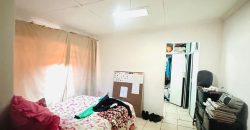 Fixer-Upper with Cottage in Bezuidenhout Valley