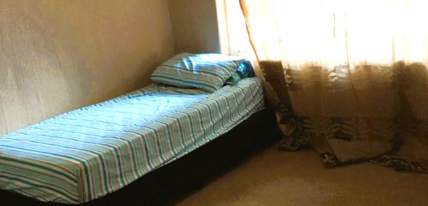 3 Bedroom Unit awaiting you in Randburg.