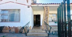 Fixer-Upper with Cottage in Bezuidenhout Valley