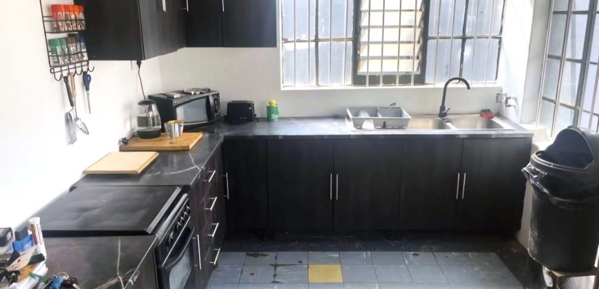 Family Home with Flatlet