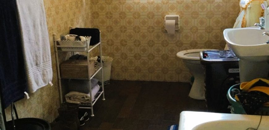 3 Bedroom Unit awaiting you in Randburg.