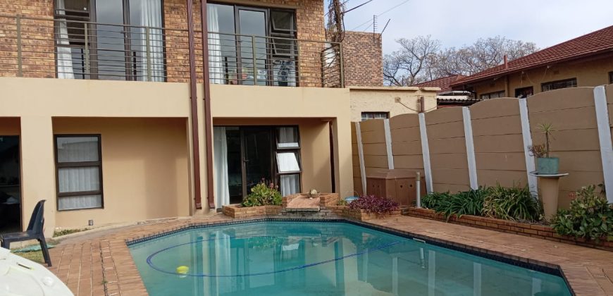 Dual-Living Home in Primrose