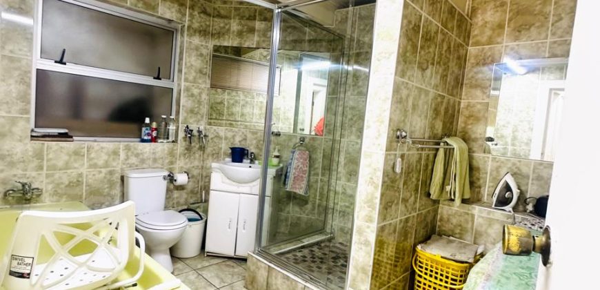 Family Home with Pool