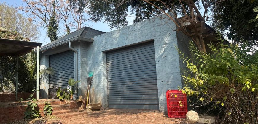 Spacious Home with Cottage, Pool & Garden