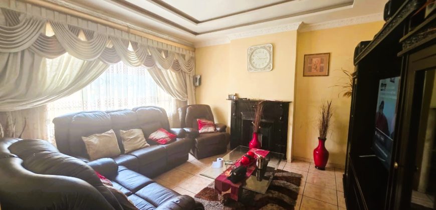 Spacious Family Home with Income-Generating Potential in Troyeville
