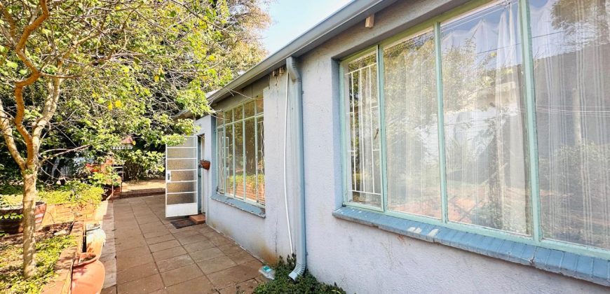 Spacious Home with Cottage, Pool & Garden