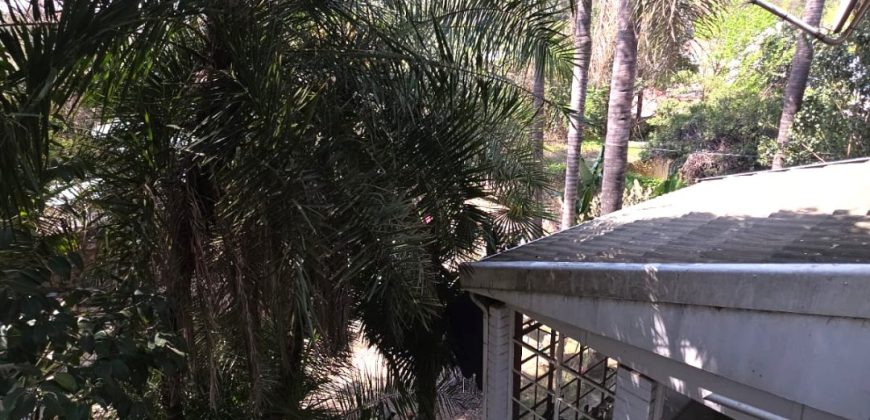 Family Home with Modern Comforts and Outdoor Leisure