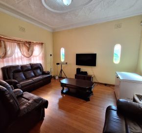 Lovely 3 Bedroom House Well Positioned