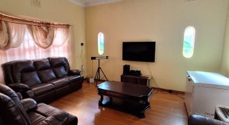 Lovely 3 Bedroom House Well Positioned