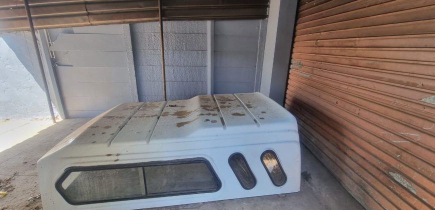 Family home in a secure area