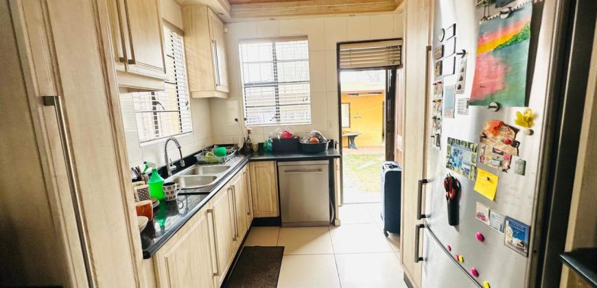 Family Home Close to All Amenities