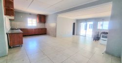 Family home in a secure area