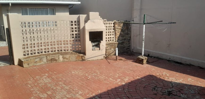 3 bedroom home in Kensington