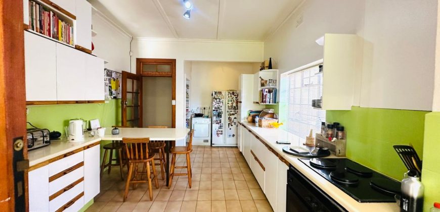 3 Bedroom home in Kensington