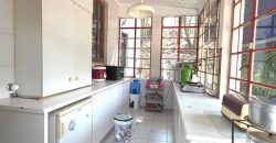 Family Home with Modern Comforts and Outdoor Leisure