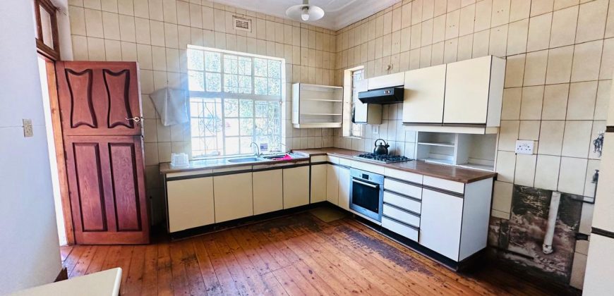 Spacious Home with Cottage, Pool & Garden