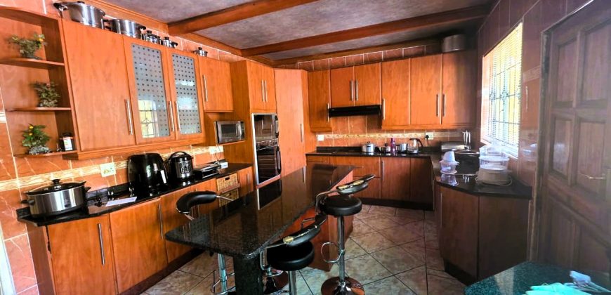 Spacious Family Home with Income-Generating Potential in Troyeville