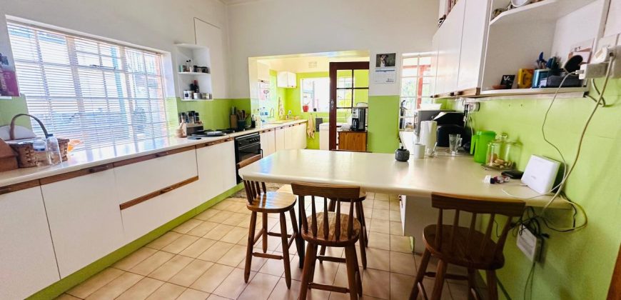 3 Bedroom home in Kensington