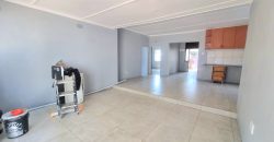 Family home in a secure area