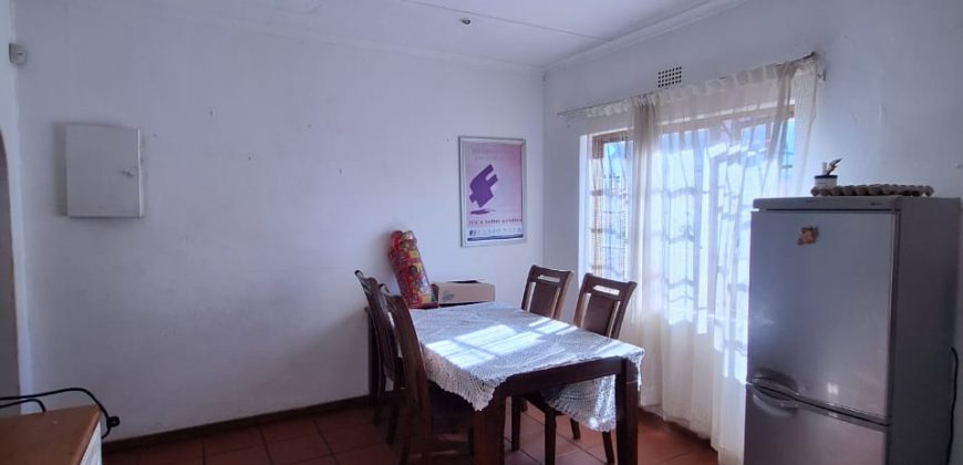 Lovely 3 Bedroom House Well Positioned