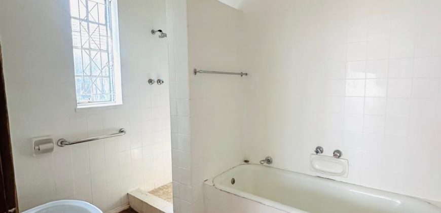 Spacious Home with Cottage, Pool & Garden