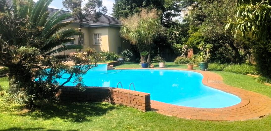 Family home in Lambton with a 2 bed cottage