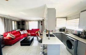 4 Bedroom home in Riverlea