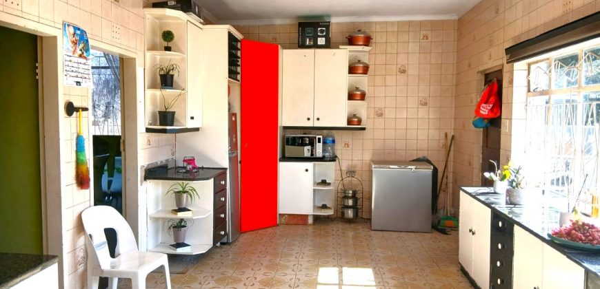 3 Bedroom home awaits you in Bertrams