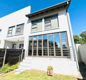 3 Bedroom Townhouse awaiting new owners