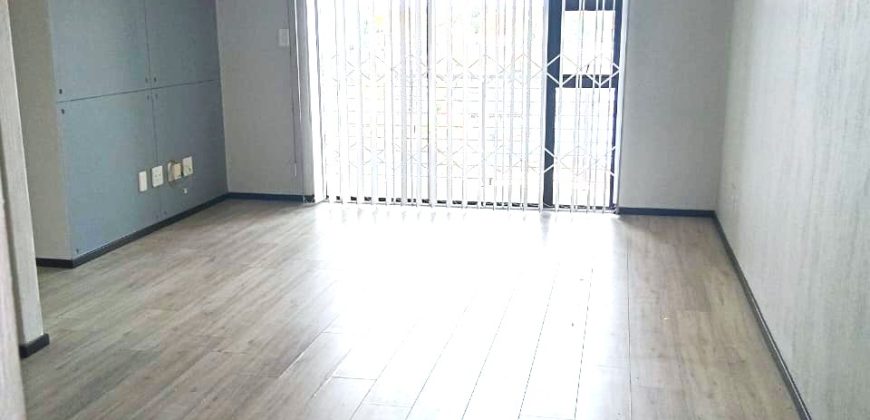2 Bedroom apartment seeking new owners.