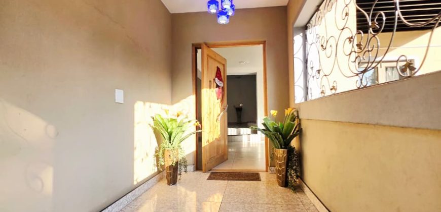 Spacious 4-Bedroom Family Home