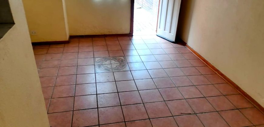 Spacious Family Home with Entertainment Area & Cottage