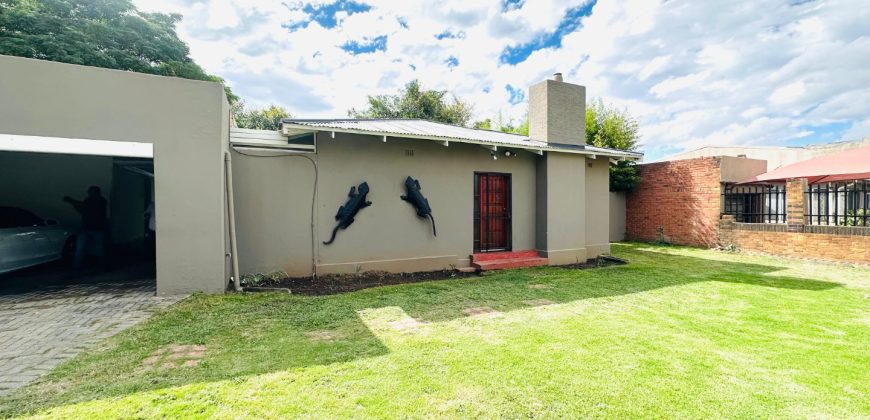 Secure 2 bedroom home with income-generating cottage